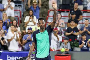 Gaël Monfils éliminé par Learner Tien pour sa dernière, Titouan Droguet qualifié pour le 3e tour