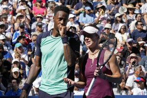 Gaël Monfils et Elina Svitolina vainqueurs pour leur entrée en lice en double mixte à l&rsquo;US Open