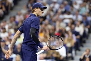 Jannik Sinner forfait pour l’US Open après une blessure au genou