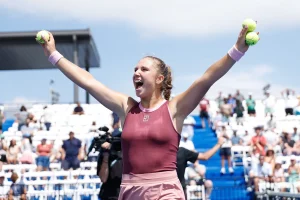 Menée 6-1, Kristina Liutova renverse tout et décroche son premier titre WTA à 16 ans