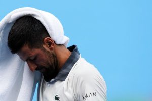 Novak Djokovic éliminé d&rsquo;entrée à Cincinnati par l&rsquo;Argentin Thiago Tirante dans des conditions très humides