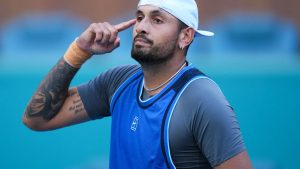 Roddick détruit Kyrgios : « Vous resterez à jamais celui qui a plaidé coupable de violence envers sa petite amie »