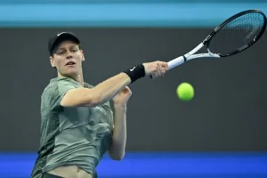 Sinner a terminé un traitement par ondes de choc avant l’US Open