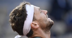 US Open > Un nouveau forfait majeur se dessine : « Il n&rsquo;arrivait tout simplement pas à servir et même ses coups de fond de court semblaient lui causer une douleur considérable »