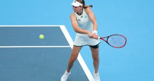 WTA Cincinnati – Rybakina abandonne face à Swiatek en quarts et manque une occasion de devenir N.1 mondiale: « Cela me gêne depuis longtemps »