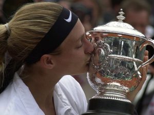 WTA > Mary Pierce dévoile sa joueuse préférée avant l&rsquo;US Open : « J’aime vraiment la façon dont elle laisse transparaître ses émotions. Elle est tellement passionnée et vit les choses à fond, avec tout son cœur. J’adore la regarder jouer » 