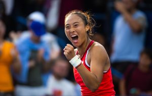 Zheng Qinwen domine pour ses débuts dans les qualifications à Flushing Meadows