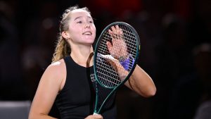 À Singapour, Mirra Andreeva frappe fort et écrase Sasnovich