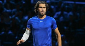 ATP – Tokyo > Le geste plein de classe de Carlos Alcaraz après sa victoire sur abandon contre Denis Shapovalov