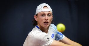 ATP – WTA > « Buse se fait sévèrement critiquer pour avoir dit qu&rsquo;il battrait Rybakina et que le 1000e mondial la battrait également. Tout le monde connaît déjà la réponse », lâche José Moron
