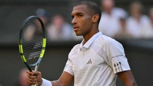 Auger-Aliassime héroïque : « J&rsquo;ai fourni un effort supérieur » pour le Canada
