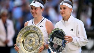 BJK Cup : Noskova et Muchova réunies après leur finale à Wimbledon : « Notre relation n’a pas changé »