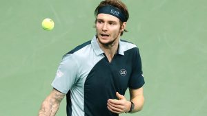 Bublik revient sur ses critiques de la Laver Cup : « C’est un vrai événement par équipes »