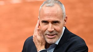 Coupe Davis : Alex Corretja veut éviter les tenues identiques