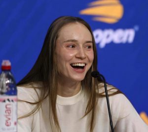 Evert explique ce qui avait changé chez Elena Rybakina après sa victoire contre Aryna Sabalenka