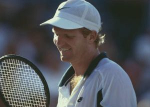 Jim Courier donne sa favorite pour la finale de l’US Open entre Sabalenka et Rybakina
