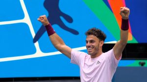 Taylor Fritz s’incline face à Francisco Cerúndolo après avoir mené deux sets à zéro