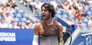 US Open > Eugénie Bouchard pendant le match d&rsquo;Alcaraz : « Je t&rsquo;aime Carlos mais il faut ranger ce téton »