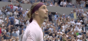 US Open, Vidéos > La réaction totalement lunaire de Zverev après sa victoire en finale contre Shelton
