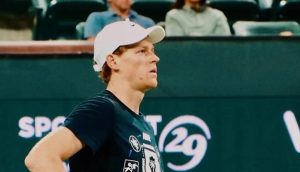 Un ancien joueur de l’ATP évoque l’absence de Jannik Sinner