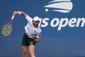 Valentin Vacherot se défait d&rsquo;Aleksandar Kovacevic et se qualifie pour le deuxième tour de l&rsquo;US Open