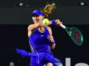 la belle semaine de Paula Badosa s’achève sur une défaite surprise en demi-finales face à la 317e mondiale