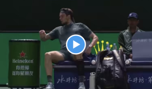 ATP – Shanghai, Vidéos > Le nouveau coup de sang de Bublik qui aurait pu lui coûter très cher