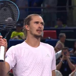Alexander Zverev donne de ses nouvelles après sa défaite au Masters de Shanghai