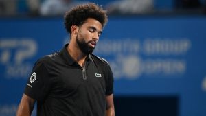 Arthur Fils tombe à Shanghai face à Van de Zandschulp
