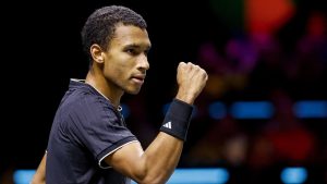 Auger-Aliassime solide au service contre Carreno Busta à Shanghai : « Une grande journée »