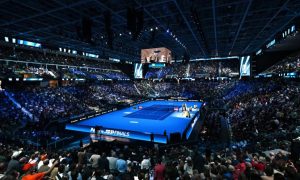 Bonne nuit et bonne chance, chère saison de tennis