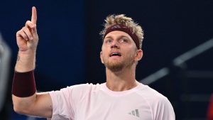 Davidovich Fokina renverse Zverev et se qualifie pour la finale à Shanghai