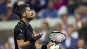 De McEnroe à Djokovic : cinq disqualifications qui ont marqué l’histoire du tennis