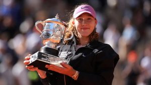 Dementieva défend Mirra Andreeva après Pékin : « Elle a réalisé un tournoi brillant »