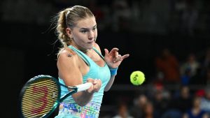 Elle se fait voler un objet personnel alors qu&rsquo;elle prend sa douche dans les vestiaires : la joueuse de tennis avait laissé son sac à l’extérieur de son casier