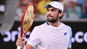 Fin de règne à Shanghai : Valentin Vacherot éliminé par Tommy Paul