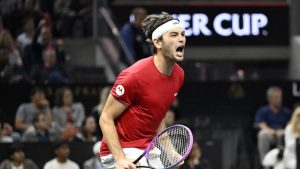 Fritz rejoint le dernier carré à Lyon : un duel explosif l&rsquo;attend face à Tommy Paul