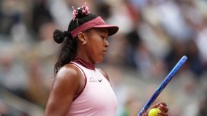 « Je me demande combien de temps je vais encore jouer » : Naomi Osaka s&rsquo;interroge sur son avenir