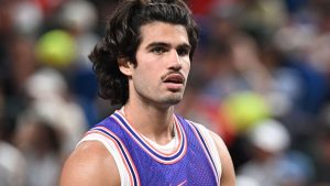 « Je ne peux pas jouer comme ça ! » : Sensation à Shanghai, Carlos Alcaraz craque face au 39e joueur mondial