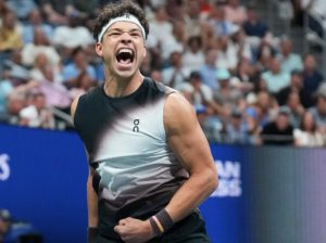 John McEnroe mise clairement sur Ben Shelton pour mettre fin à la disette américaine en Grand Chelem chez les hommes