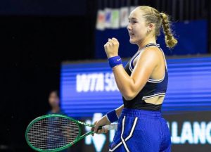Mirra Andreeva révèle que des fans russes venus de Sibérie sont venus la voir jouer à Pékin