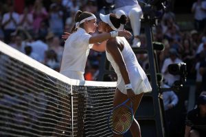 Naomi Osaka affiche son profond respect pour Karolina Muchova et vise sa revanche à Pékin