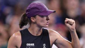 Swiatek a changé d&rsquo;approche après Wimbledon : « Je veux qu&rsquo;elle devienne une joueuse plus complète »