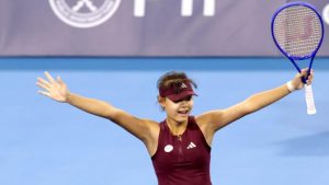 à 16 ans, Xinran Sun devient la quatrième plus jeune demi-finaliste du circuit WTA en 20 ans